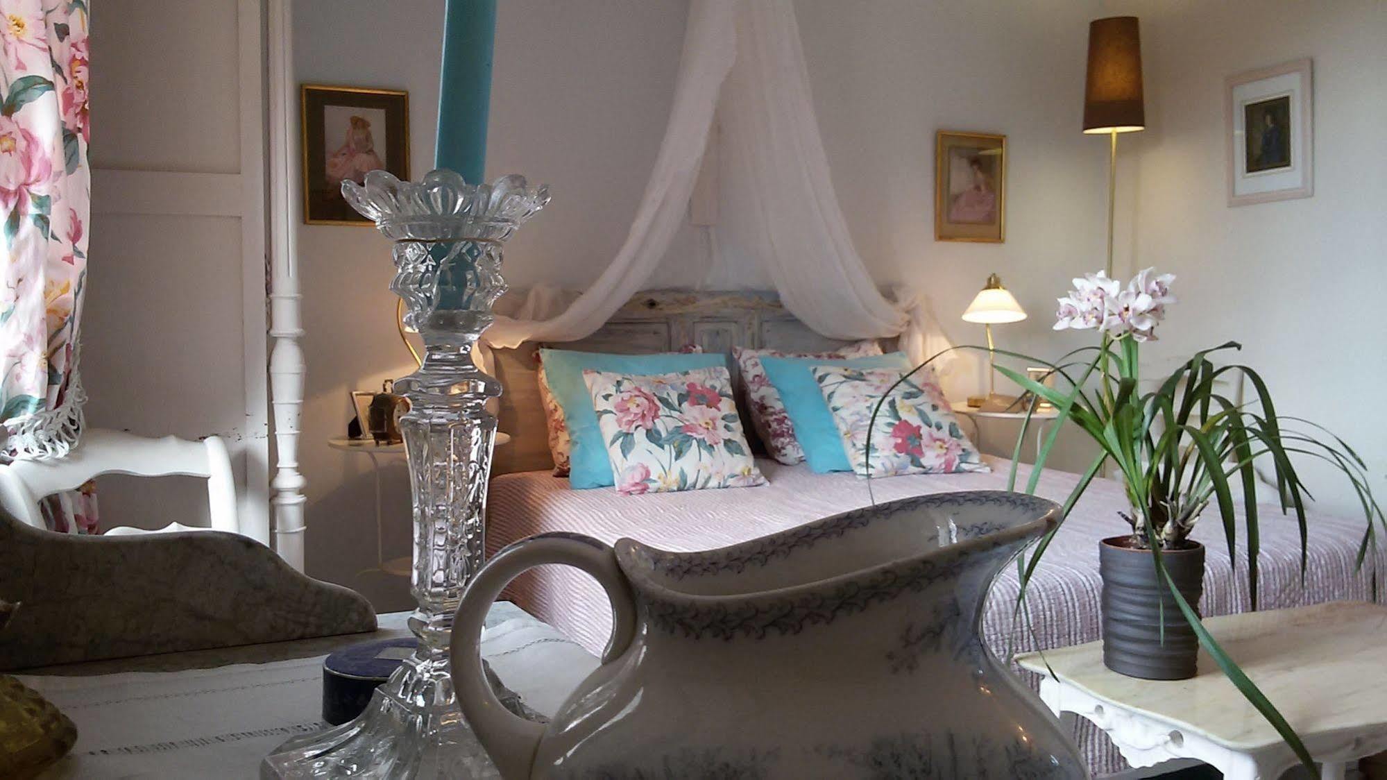 L'Ile Aux Mimosas Bed & Breakfast Tautavel Exterior photo