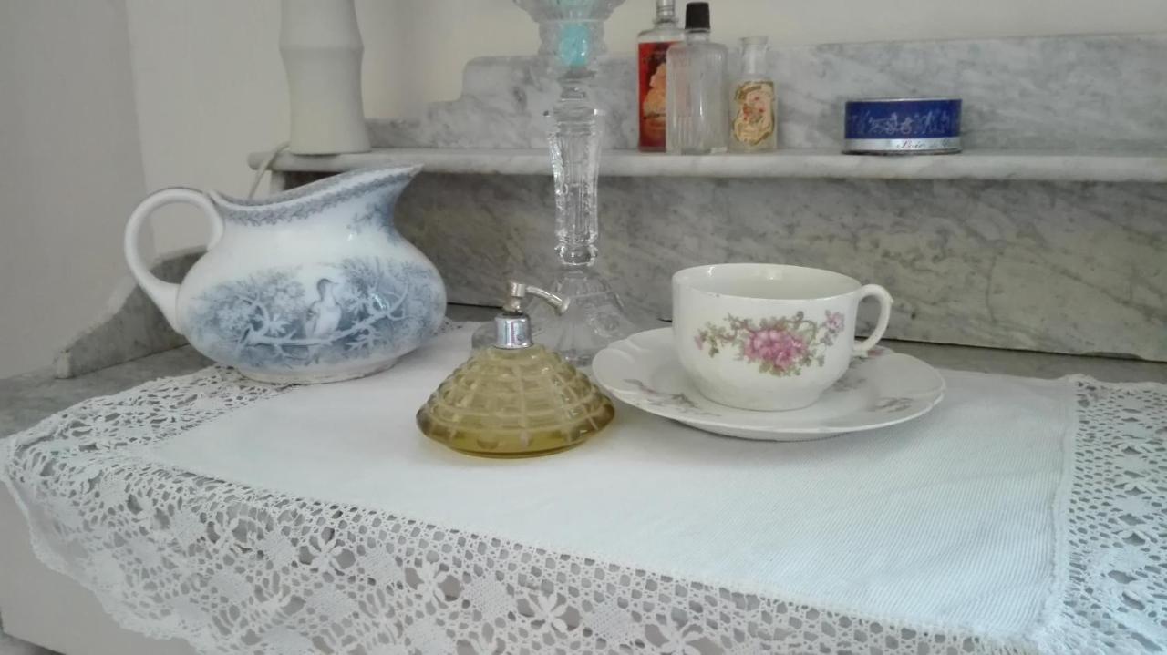 L'Ile Aux Mimosas Bed & Breakfast Tautavel Room photo